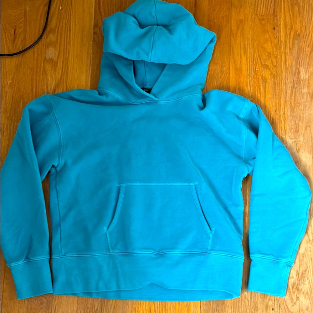 J.crew women’s cropped hoodie M